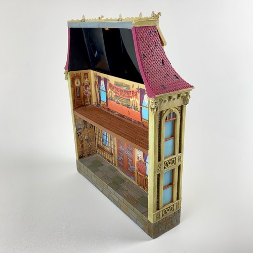 Hallmark Hauntington Town Hall Village Accessory 2005 Halloween Pre-owned Works! - Picture 19 of 23