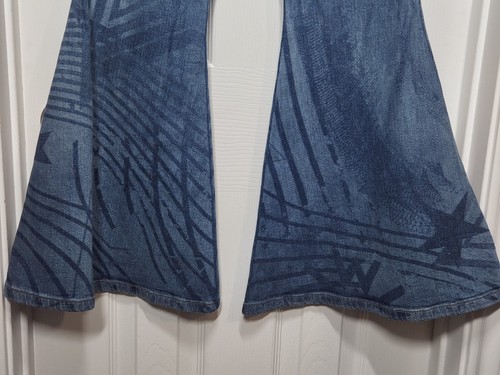 NEU Wrangler X Damen 30 x 32 Lainey Wilson Jeans Rockstar Schlaghose Schlag Neu mit Etikett - Bild 15 von 16