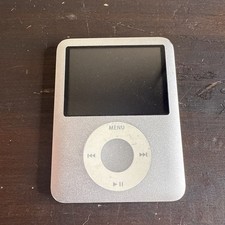 Apple iPod Nano 3rd Generation Silver 4GB Model A1236 Tested And Reset