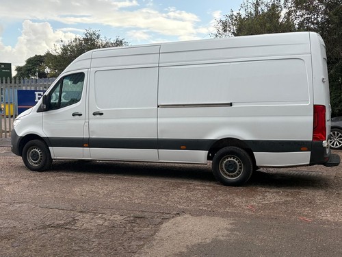 2021 Mercedes sprinter 2.1 315CDI Progressive 150 BHP Van £15.995 - Picture 7 of 16