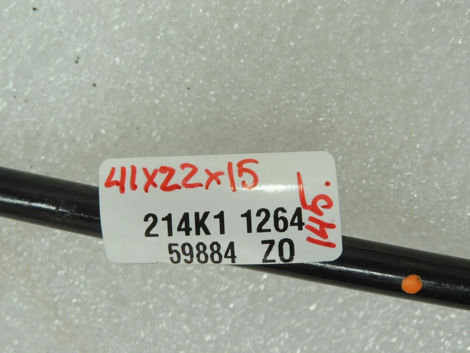 Original Volvo V40 Cross Country Bremsleitung Metallleitung RHD 31423255  - Bild 4 von 4