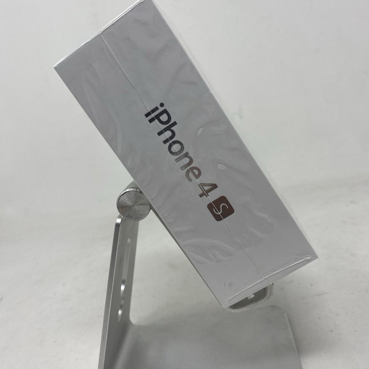 NEW SEALED Apple iPhone 4s 8GB White AT&T Model A1387