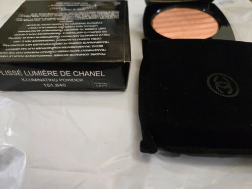CHANEL Plisse Lumiere De Chanel Illuminating Powder Limited Edition. 0875 - Picture 10 of 10