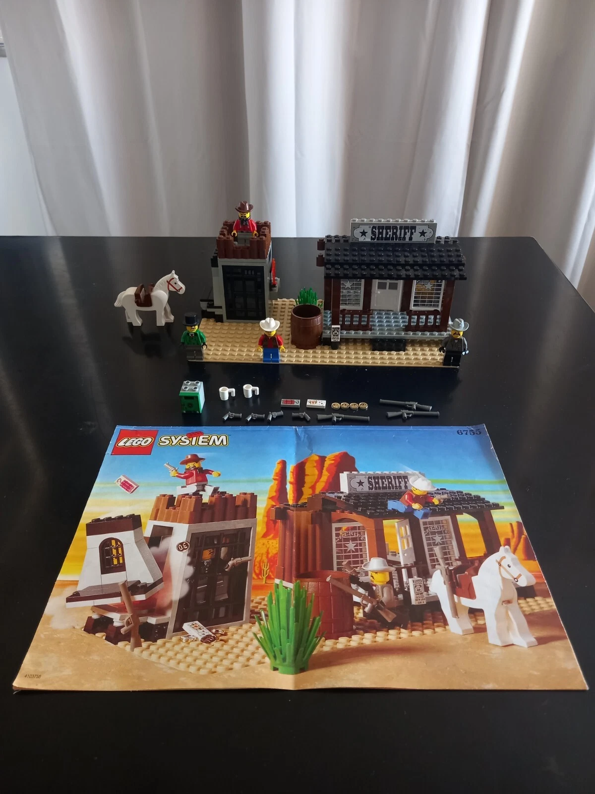 Foto 1 di 5