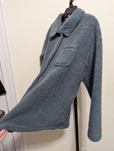 Koolaburra by UGG Brushed Back Sherpa Cozy Shacket Blue Size M - Picture 4 of 8