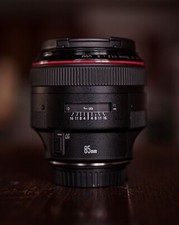 Canon EF 85mm f/1.2L II USM Telephoto Lens