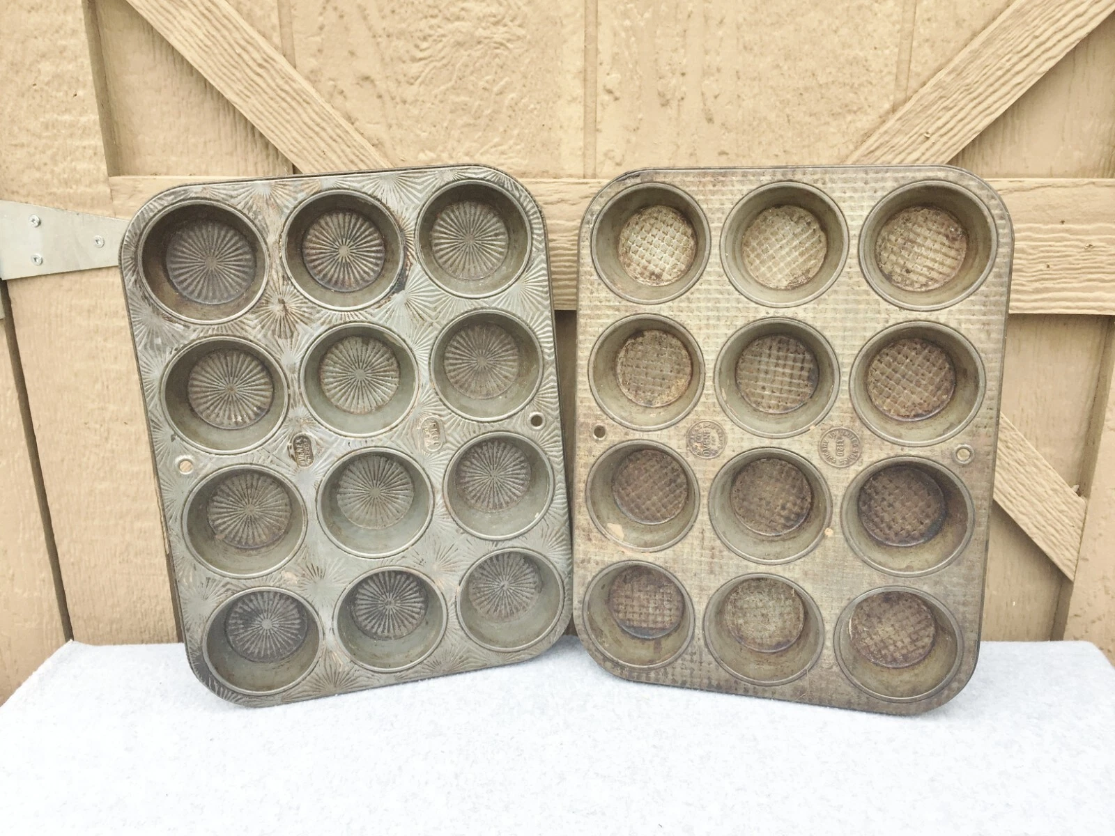 Ovenex Muffin Pan Lot 2 Waffle Weave X120 & Sunburst N-120-17 Vintage Metal