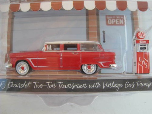 Chevrolet Two-Ten Tounsman + Vintage Zapfsäule 1955 Greenlight 1:64 OVP NEU - Picture 2 of 7