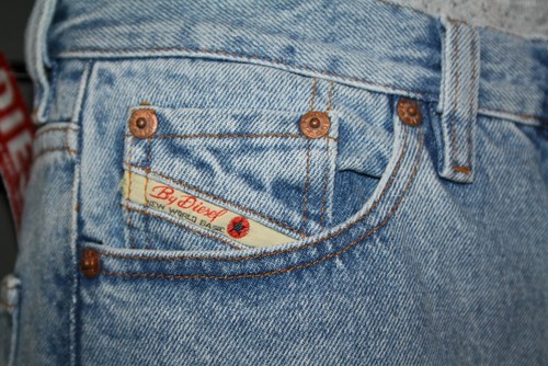 Jeans Diesel Kids COCHISE Stone Washed Jeans nuevos Made in Italy niños - Imagen 2 de 5