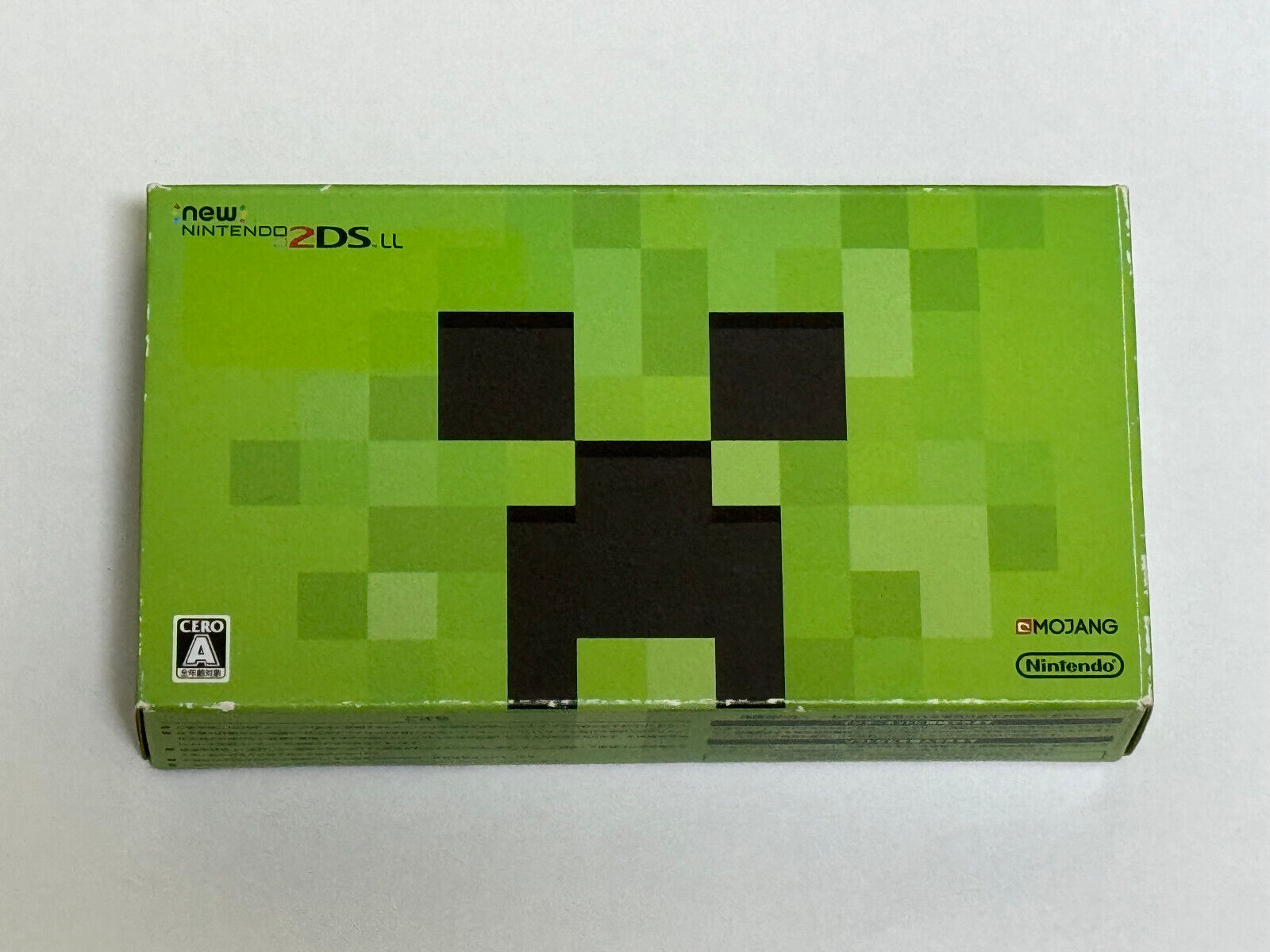 Minecraft Nintendo 2DS LL Creeper Edition Video Game Console