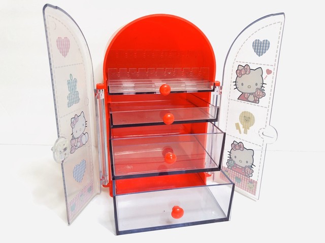 Hello Kitty Dr Romanelli Red Figures Dolls Medicom Toy Sanrio 2009