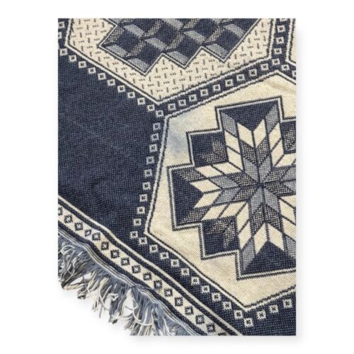 Abstract Flower Afghan Blanket 58"x48" Blue White VTG Reversible Throw Tapestry - Picture 3 of 6