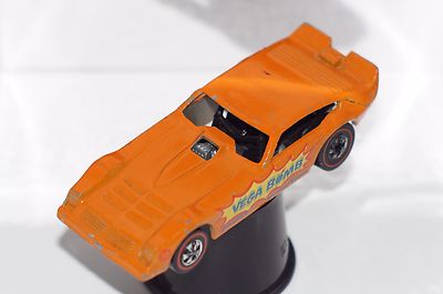 HOT WHEELS　VEGA BOMB　Redline　レッドライン　香港製 ORIGINAL Hot Wheels Redline - Orange Vega Bomb Funny Car