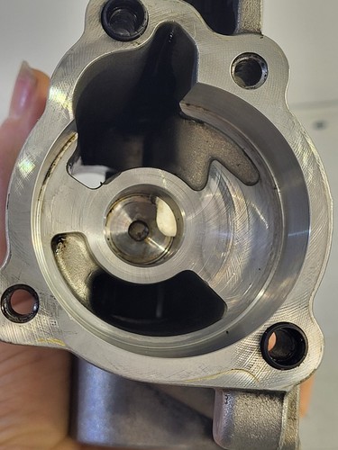 BMW E39 3.0d Oil pump 11412247212 11417789838 - Picture 16 of 21