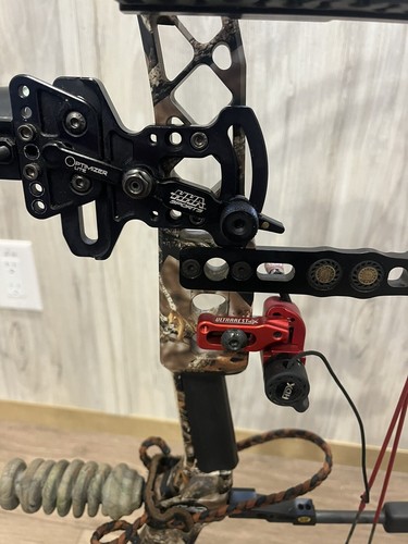 Left Hand Mathews Monster MR7 - Picture 4 of 8