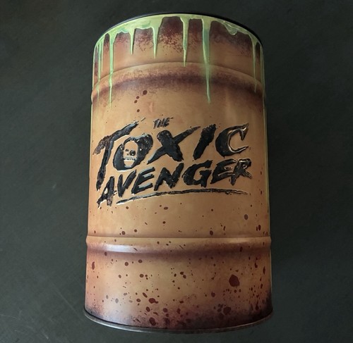 Cubo palomitas de maíz TOXIC AVENGER 2025 AMC - Imagen 4 de 5