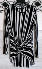 I.N.C International Concepts Knit Top Size M Long Sleeve Multicolored Striped