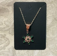 Green Crystal Gem Rose Gold Snowflake Pendant Necklace Fashion Holiday Jewelry