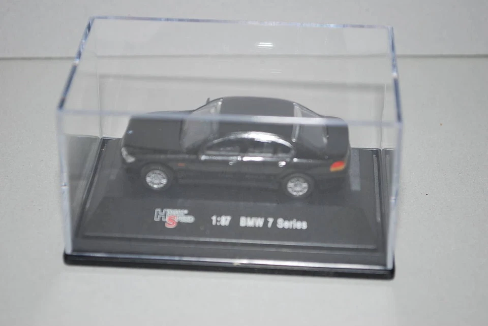 Coche modelo BMW serie 7 de alta velocidad 1/87 Japón Foto 2 de 4