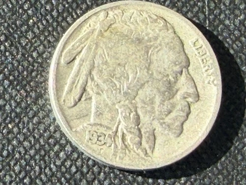1934 P    Buffalo Head Nickel   ACTUAL  COIN   (A193)