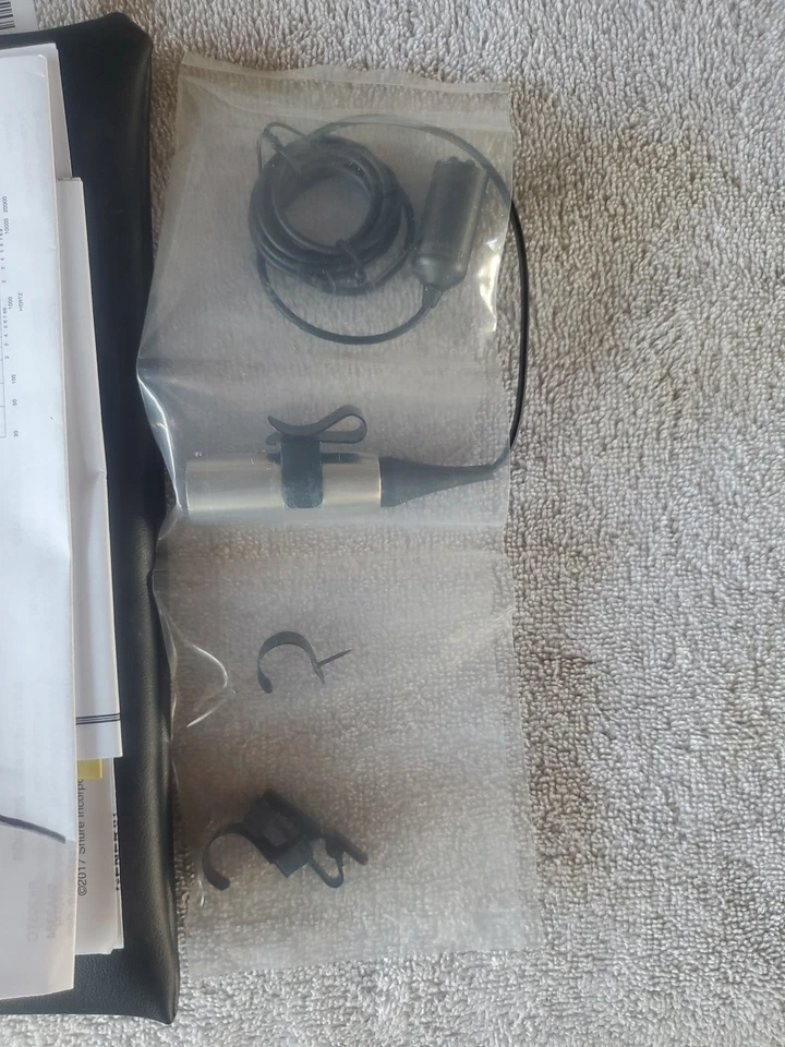 SHURE Dynamic Lavalier Microphone w/ Lapel Tie Clip - SM11 - Working Well - Image 3 of 4