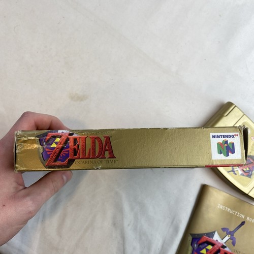 Complete in Box Legend of Zelda: Ocarina of Time Collector's Edition (N64) - Picture 17 of 19