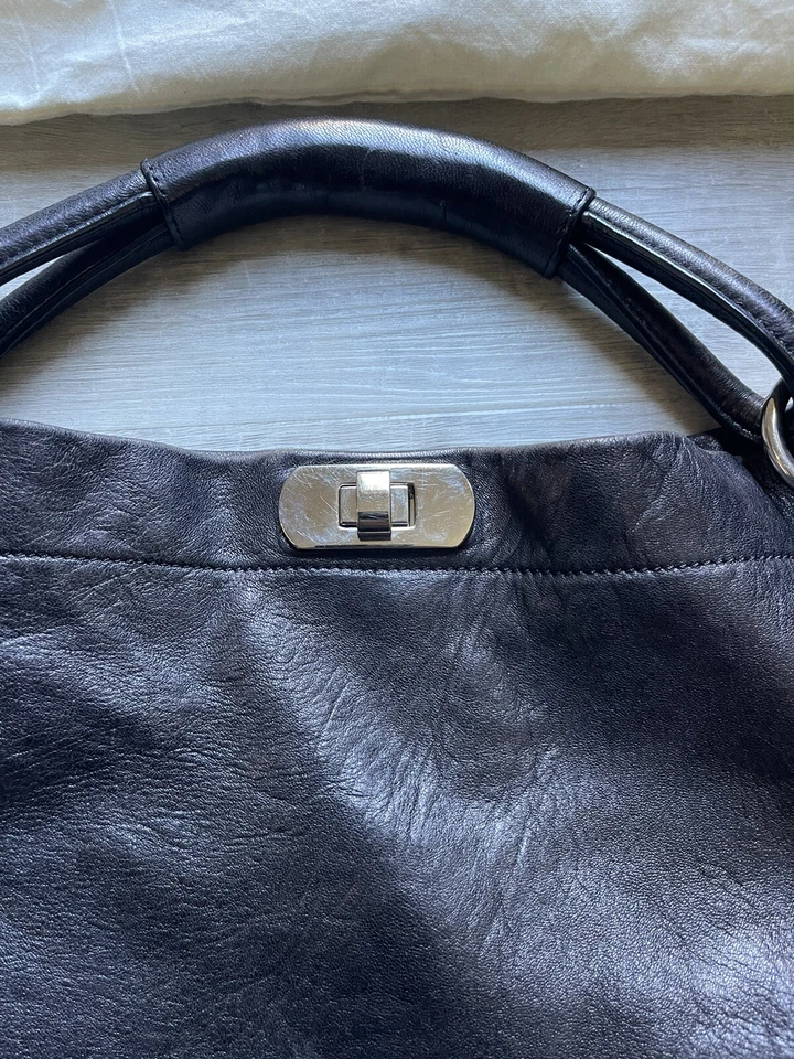 Bolso hobo de cuero con cremallera Marni Foto 3 de 4