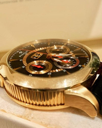 Rare Solid Yellow Gold Perrelet large Date chronograph. - Picture 3 of 14