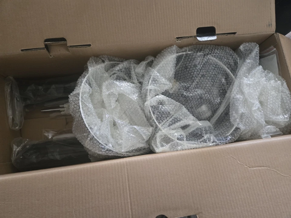 Westcott Photo Basics Constant Light Umbrella Kit *never Been Opened*  - Image 2 of 2