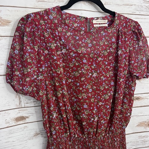 Urban Outfitters Red Micro Ditsy Floral Smocked Short Sleeve Dress Small NWT - Picture 2 of 6