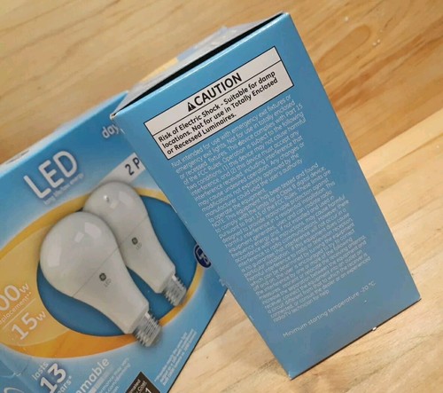 3: 2-pack: GE LONG LIFE / LOW ENERGY 100[15] WATT LED Bulbs A19 Daylight  #66133 - Picture 5 of 5