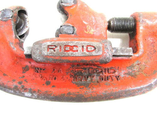 RIDGID TOOLS No. 2A HEAVY DUTY PIPE CUTTER, 1/8” to 2” - Picture 4 of 10
