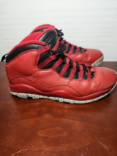 Size 8.5 - Jordan 10 Retro Bulls Over Broadway 2015 - Picture 3 of 7