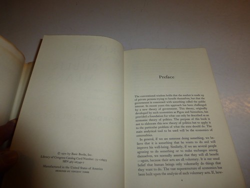 Private Wants, Public Means An Economic Analysis of the Desirable Scope of Go248 - Bild 6 von 8