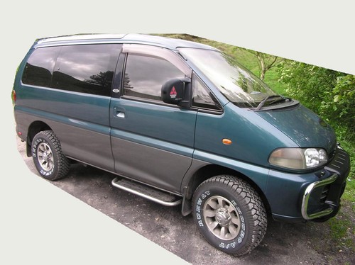 Coperchio assetto radiatore intercooler turbo motore Mitsubishi Delica L400 94- 2.8 4M40 - Foto 5 di 5