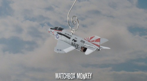 F4 Phantom US Navy Weihnachtsschmuck Flugzeug Jet Top Gun Sundowners Vietnam - Bild 13 von 13
