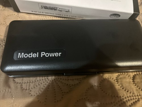 Model Power N Great Northern 2-8-2 USRA Mikado GN 3229 #220 - Picture 3 of 15