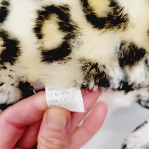 Vtg RARE Hallmark Sitting Leopard Spotted Stuffed Animal Plush Toy READ - Picture 7 of 8
