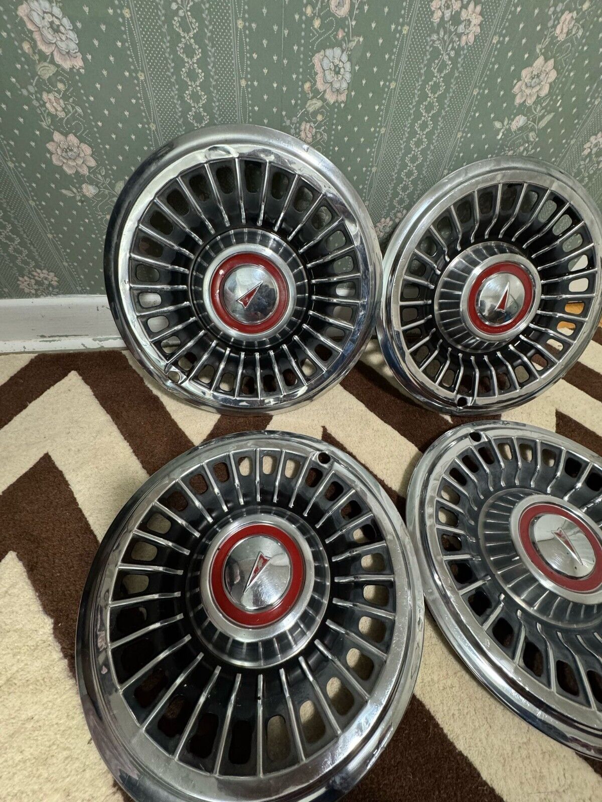 Picture 3 of 9