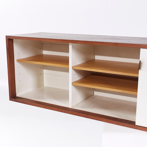 Florence Knoll 123 W-1 Mid Century Walnut Wall Mount Credenza - Picture 8 of 10