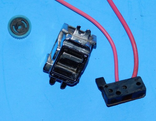 1976-79 CADILLAC SEVILLE OEM POWER WINDOW LOCK SWITCH 2-PIN w/PIGTAIL CONNECTOR - Picture 2 of 5