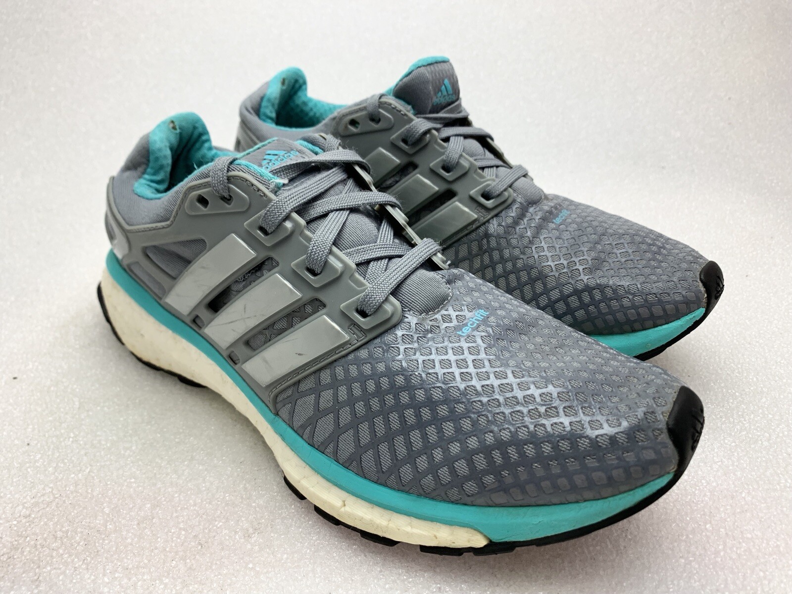 womens ultra boost 8.5