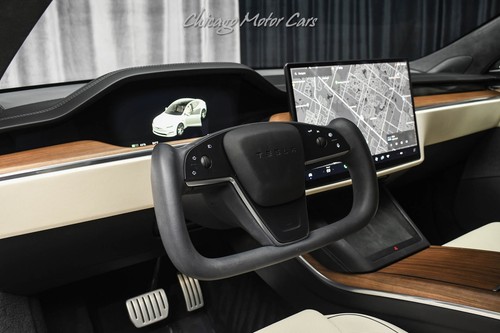 2021 Tesla Model S Plaid! Cream interior! Pearl White! Autopilot! Low - Picture 9 of 40