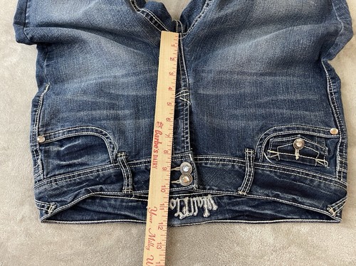 Wallflower y2k Blue Jean Crop Capris Size 13 Mid Rise - Picture 10 of 15
