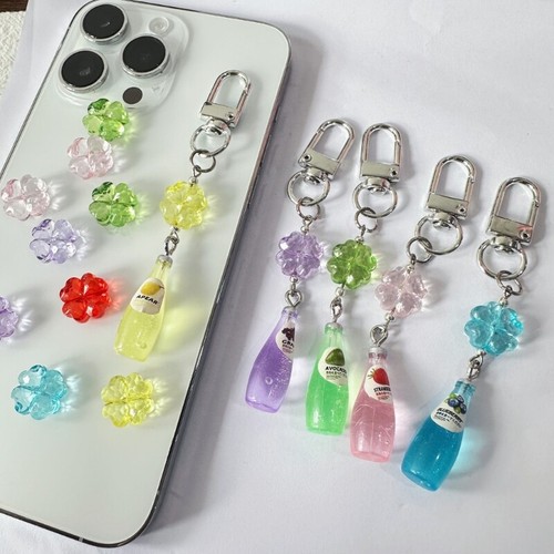 Handmade Resin Charm Unique Style Hanging Ornament for Youthful Trendsetters - Zdjęcie 3 z 8