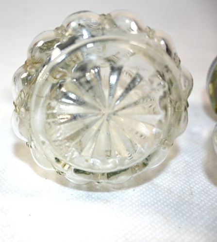 Salero y pimentero Hobnail acampanado de vidrio transparente - Diseño de calabaza imperial - Imagen 9 de 9