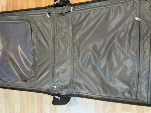Briggs & Riley Baseline 2 Wheel Rolling Garment Bag - Olive U176 - Picture 7 of 12