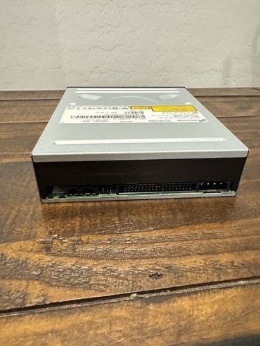 Hitachi DVD-R/RW CD-R Drive IDE for Vintage and Retro Computers *UNTESTED* - Picture 2 of 3