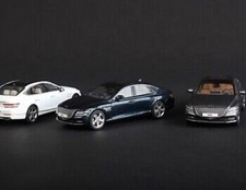 1:43 Scale HYUNDAI Genesis G80 Miniature Diecast Model Car