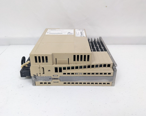 Yaskawa SGDV-1R6AE1A 3PH 0-230V 1.6A 200W SGDV1R6AE1A Servopack - Picture 7 of 8